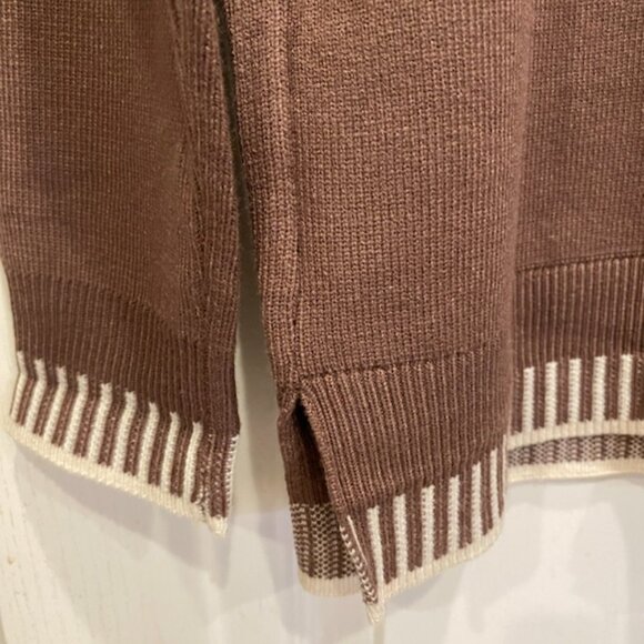 New With Tags Sweater - Picture 3 of 3